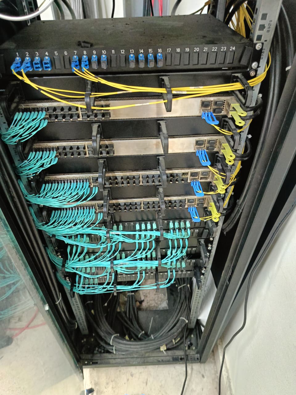 Data Center Photo 8